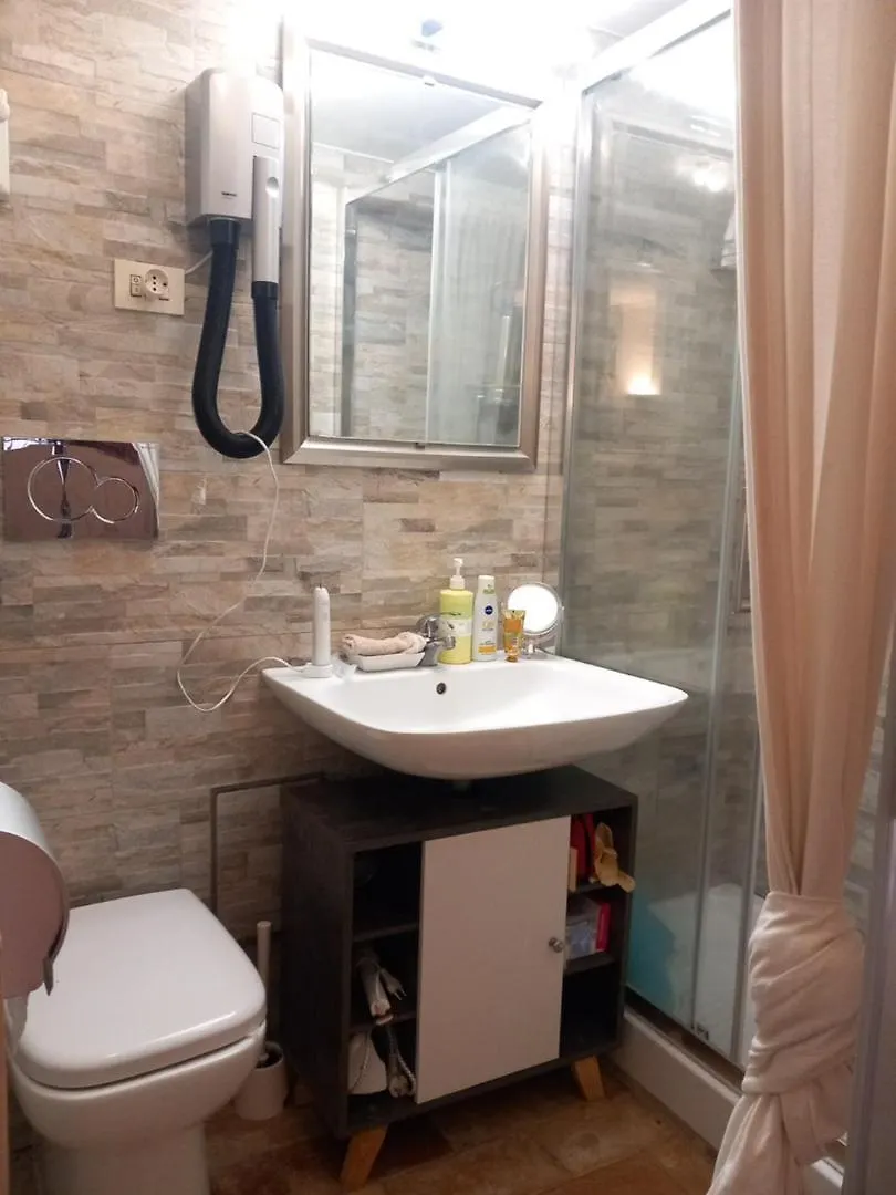Apartamento Domus Next Campo De'Fiori With Thermal Shower Roma Itália