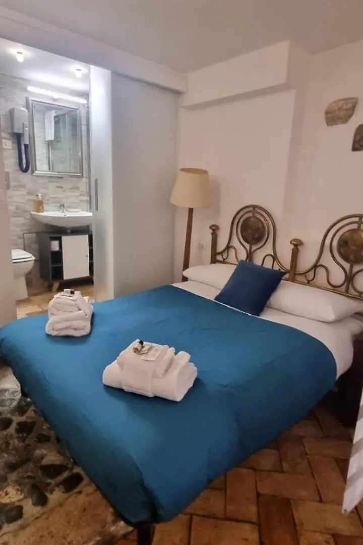 Domus Next Campo De'Fiori With Thermal Shower Roma