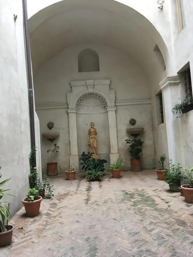 Domus Next Campo De'Fiori With Thermal Shower Rome Apartment